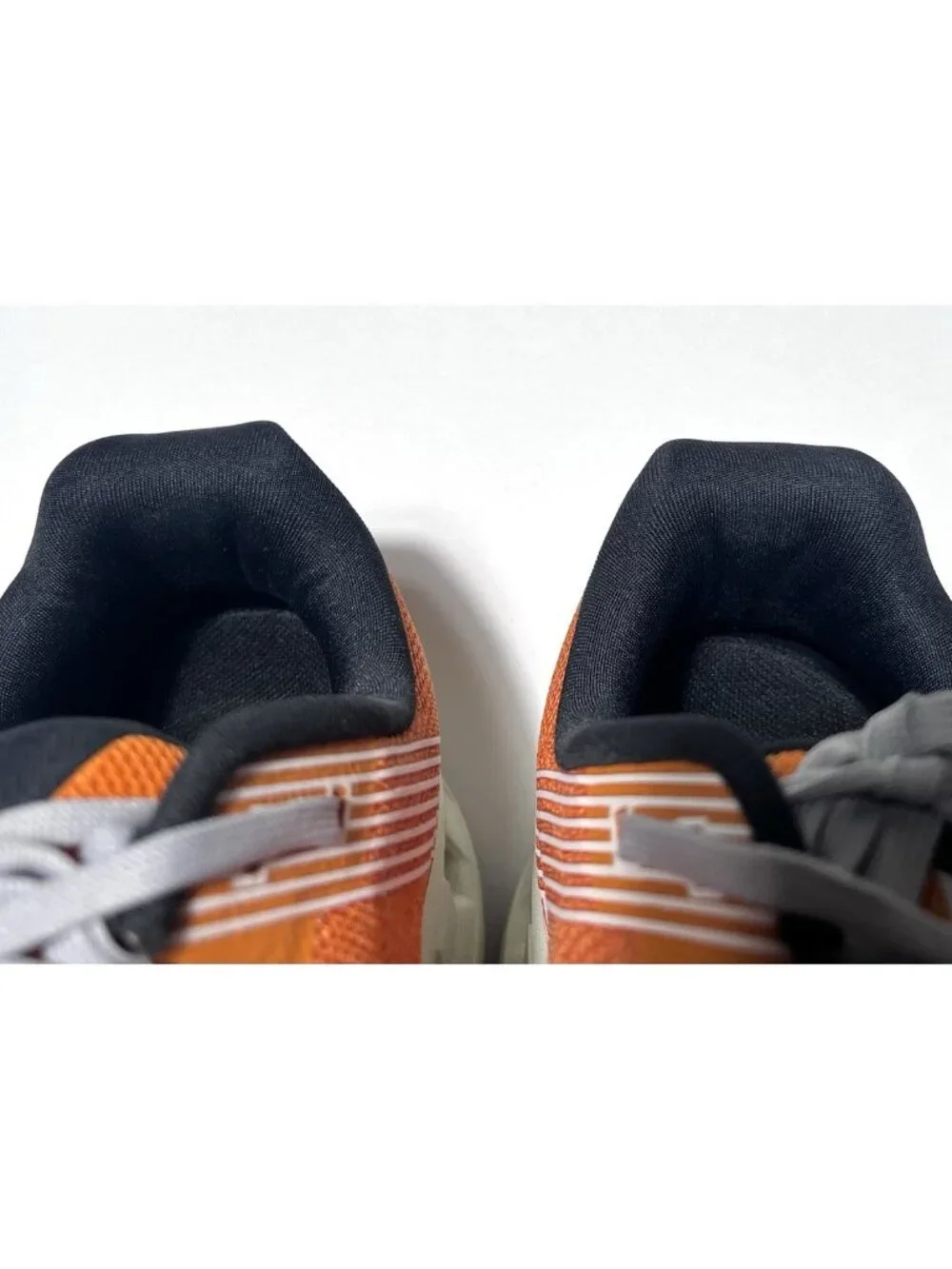 On Cloudgo Orange Turmeric Aloe Running Shoes Sneakers - Men Size 10